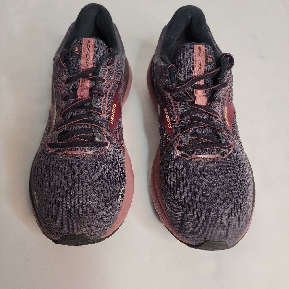 Brooks GTS 21 Sz 10.5 Adrenaline Womens Gray Purple